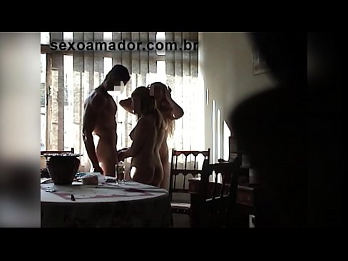 ❤️ Seks arkadaşlar dev bir adam ve onunla bir üçlü davet ❤️❌ Porno tr.porn-impact.ru ﹏